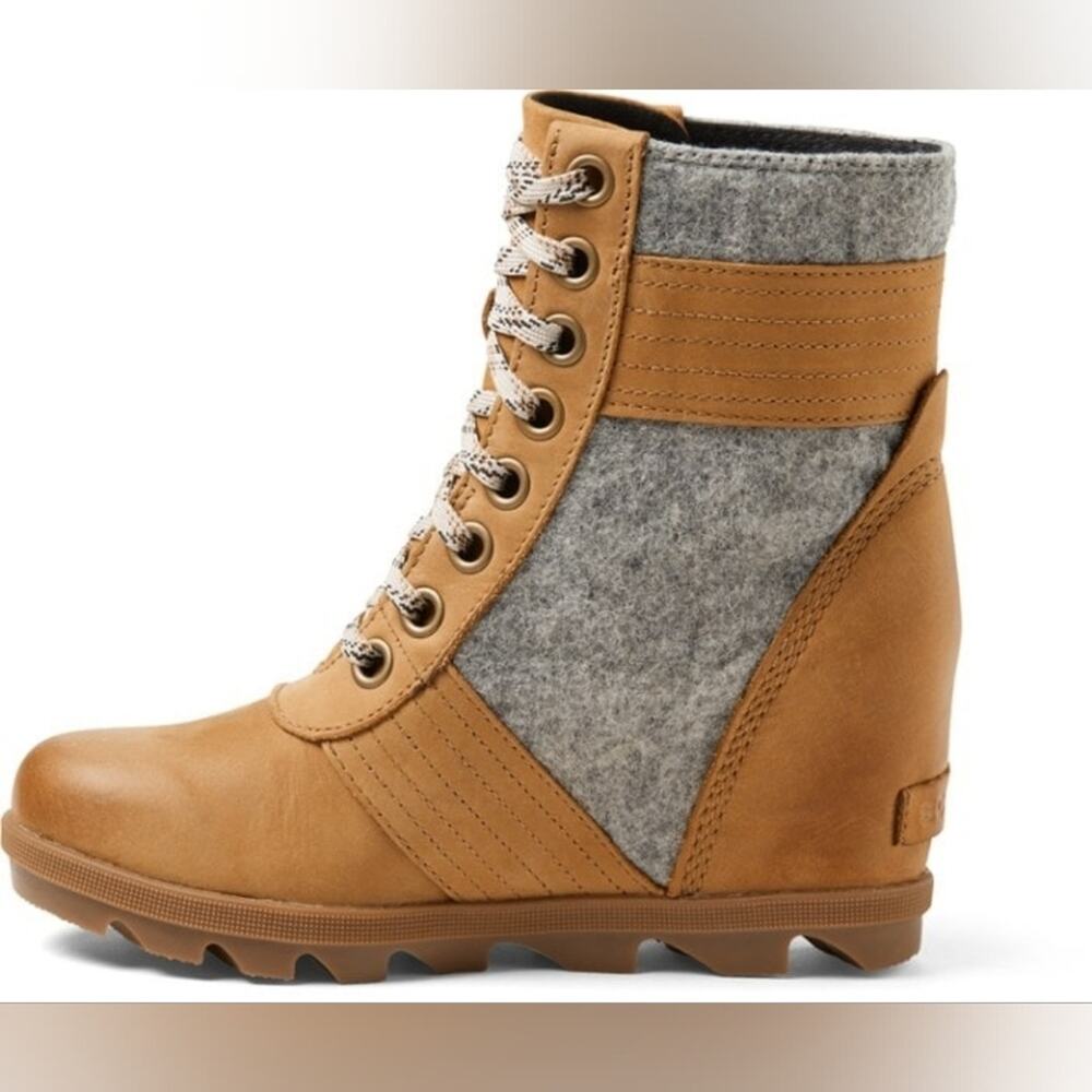 Sorel Women's Brown and Gray All Weather Boots - Picture 6 of 6